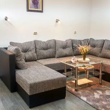 Appartamento Apartman Pcelica *