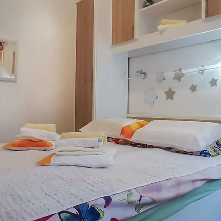 Apartman Pcelica Appartamento *
